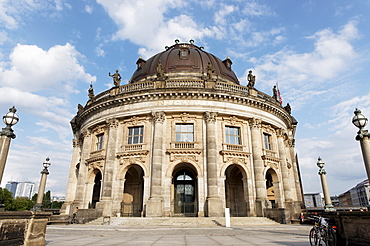 Monbijou Bridge, Bode Museum, Museum Island, Berlin Mitte, Berlin, Germany