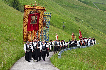 People in traditional costumes at a procession, Val Sarentino, South Tyrol, Alto Adige, Italy, Europe