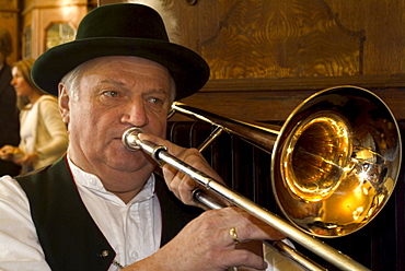 Wind section of the Krinoliner Blaskapelle brass band, Fraunhofer Restaurant, Fraunhofer Street, Munich, Bavaria, Germany