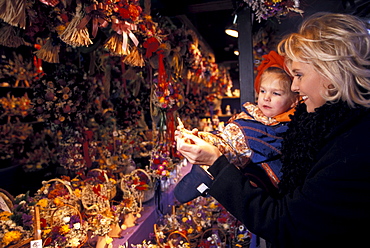 Family at the christmas market, People