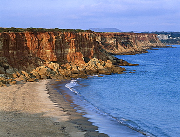 Deserted beach in the evening sun, Playa Cala del Aceite, Costa de la Luz, Provinz Cadiz, Andalusia, Spain, Europe