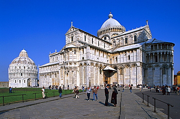 Baptisterium, Cathedral, Piazza dei Miracoli, Pisa, Tuscany, Italy