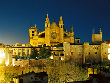 Almudaina Palace, Palma cathedral, La Seu cathedral, Palma de Majorca, Majorca, Spain