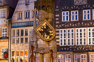 Bremen Roland in market square, Bremen, Germany