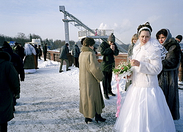 Bride with bouquet of flowers, Marriage, Sparrow Hills, Moscow, Russia