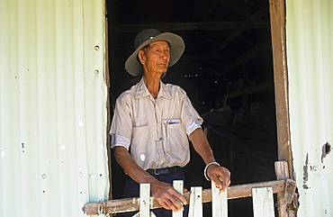 Willie Mar Chinese opal dealer, his house, Winton, Queensland, Australia