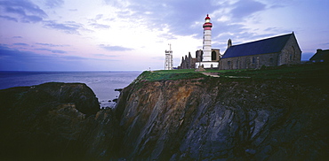 Leuchtturm, Pointe de St. Mathieu, Brittany, France00057140