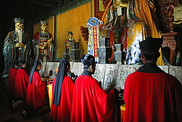 Taoist monks in Zhongyue temple, Taoist Buddhist mountain, Song Shan, Henan province, China