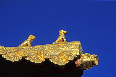 Roof of Copper Hall, symbolic animal decoration, Xian Tong Temple, Monastery, Wutai Shan, Five Terrace Mountain, Buddhist Centre, town of Taihuai, Shanxi province, China