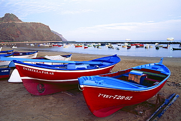 Fishing boats on the beach, man-made Playa de las Teresitas, near village of San AndrÃˆs, Tenerife, Canary Islands, Atlantic Ocean, Spain