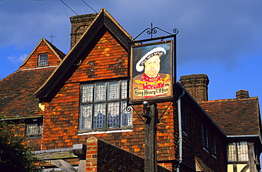 Europe, Great Britain, England, Kent, Hever, Pub ''King Henry VIII''