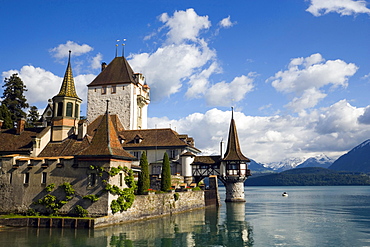 Castle Oberhofen at Lake Thun, Oberhofen, Bernese Oberland (highlands), Canton of Bern, Switzerland