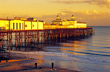 Europe, England, East Sussex, Hastings, Pier