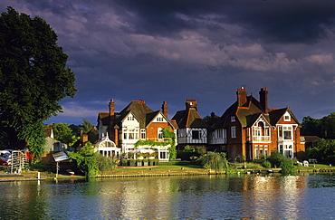 Europe, England, Buckinghamshire, Marlow, river Thames