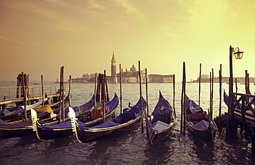 Italy Venice Riva gli Schiavoni, Canale Gran Riva gli Schiavoni Gondola, pier