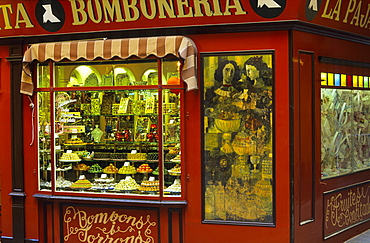 Europe, Spain, Majorca, Palma, La Pajarita, sweets shop