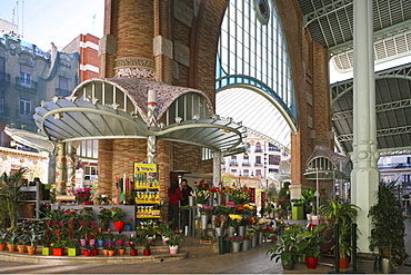 Mercado de Colon, opened in 1916, 2003 refurbished with cafes, Valencia, Spain