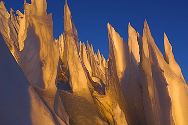 buesserschnee am plateau des Cerro Marmolejo 6085 m, chile