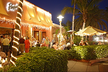 Dining in Restaurant Pazzo on 5th Avenue, Naples, Florida, USA