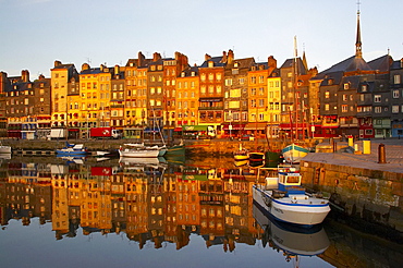 Sunrise at the harbour of Honfleur, dept. Calvados, Normandie, France, Europe