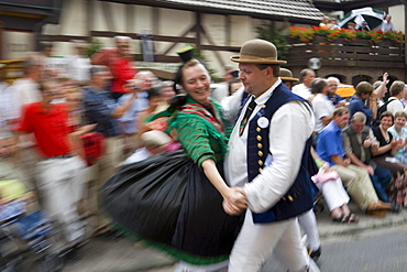 Traditional Folk Dancing from Schwalm Region, Schlitz International Festival, Schlitzerlaender Trachten- und Heimatfest, Schlitz, Vogelsberg, Hesse, Germany