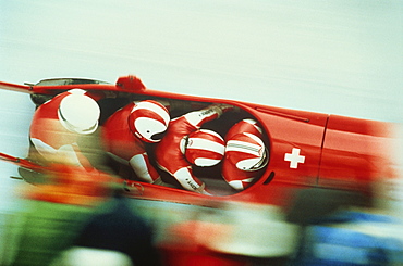 4-crew bobsleigh