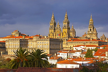 Dramatic sky over the old city with westside view of Cathedral, Catedral de Santiago de Compostela, Santiago de Compostela, Galicia, Spain