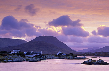 Europe, Great Britain, Ireland, Co. Galway, Connemara, Ballynakill Harbour