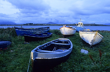 Europe, Great Britain, Ireland, Co. Galway, Connemara, boats in Dog's Bay