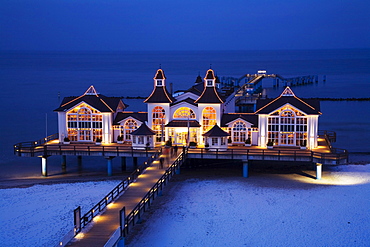 Seebruecke at dusk, Sellin, Ruegen, Mecklenburg-Vorpommern, Usedom, Germany