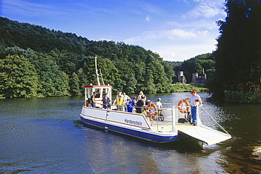 Hardenstein Ferry, Witten Herbede, Ruhr Valley, Ruhr, Northrhine, Westphalia, Germany