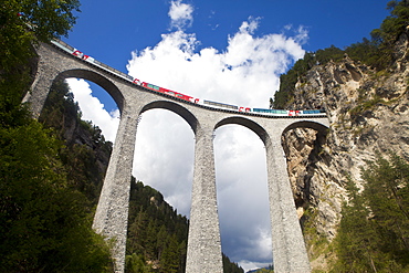 Train, Glacier Express, crossing the Landwasser Viaduct near Filisur, Graubuenden, Switzerland