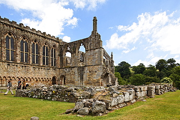 The ruins of Bolton Abbey under clouded sky, Yorkshire Dales National Park, Yorkshire Dales, Yorkshire, England, Great Britain, Europe