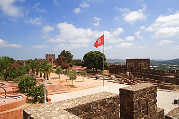 Silves, moorisch fort on a hill, Castelo, Algarve, Portugal, Europe