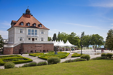 Restaurant inside of Villa Schmidt with fountain, Kehl, Baden-Wurttemberg, Germany, Europe