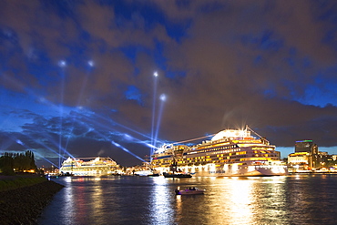 Cruise ships AIDAblu and AIDAluna clearing port, Hamburg, Germany, Europe