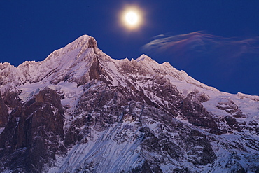 Dusk and Full Moon above the Wetterhorn, near Grindelwald, Winter Ski Resort in the Jungfrauregion, Bernese Oberland, Canton Bern, Switzerland, Europe