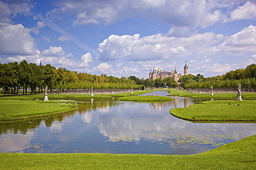 Schwerin castle and garden, Schwerin, Mecklenburg Western Pomerania, Germany, Europe