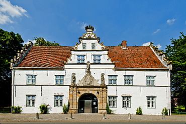 Gatehaus of the castle of Husum, representation of Chamber of Industry and Commerce, Northern Frisia, Schleswig Holstein, Germany