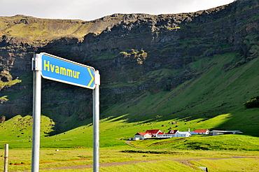 Farmhouse at the coast underneath of the Porsmoerk vulkano, South Iceland, Europe