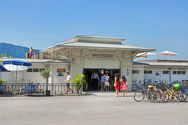 People in front of Utoquai public swimming baths at Lake Zurich, Zurich, Zurich, Switzerland, Europe