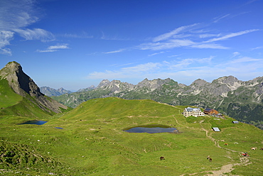 Rappensee alpine hut in front of Allgaeu range, Allgaeu range, Upper Allgaeu, Allgaeu, Swabia, Bavaria, Germany