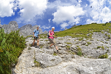 Descent from the Gruttenhuette, Ellmauer Halt, Wilder Kaiser, Tyrol, Austria