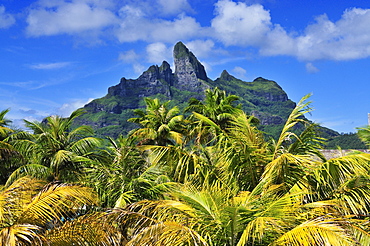 Mount Otemanu, Bora Bora, Society Islands, French Polynesia, Windward Islands, South Pacific