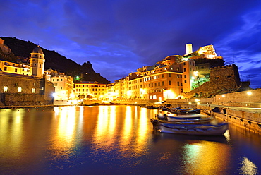 Illuminated port of Vernazza at night, Vernazza, Cinque Terre, National Park Cinque Terre, UNESCO World Heritage Site Cinque Terre, Liguria, Italy