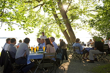 Beer garden near Uebersee, Chiemsee, Chiemgau, Bavaria, Germany