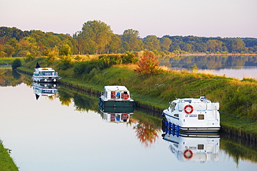 Summer morning on the Canal de la Marne au Rhin at Gondrexange, Houseboat, Moselle, Region Alsace Lorraine, France, Europe