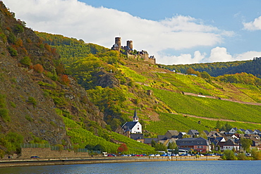 Burg Thurant Castle, Alken, Mosel, Rhineland-Palatinate, Germany, Europe