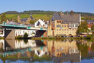 Bridge and Post office in Art Nouveau style, Traben, Traben-Trarbach, Mosel, Rhineland-Palatinate, Germany, Europe