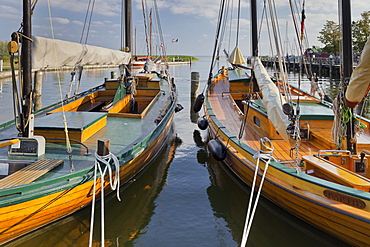 Althagen harbour with sailing boat, Zeesenboot, Ahrenshoop, Barther Bodden, Mecklenburg-Western Pomerania, Germany